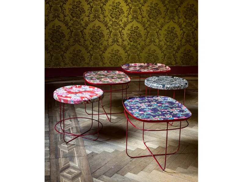 Tavolino in tessuto e resina Ukiyo di Moroso