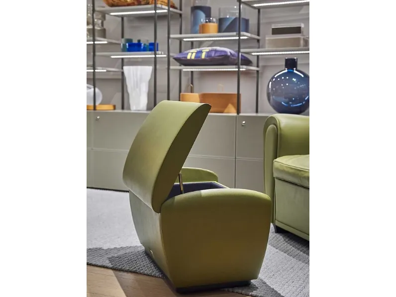 Pouf contenitore Vanity Fair di Poltrona Frau