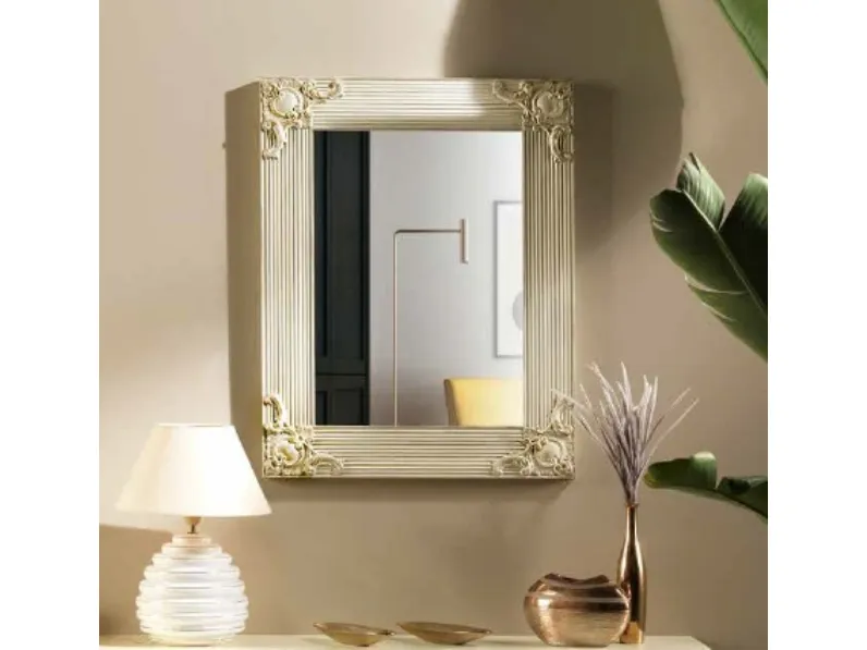 Specchio Vanity con cornice in legno laccato de La Vetreria