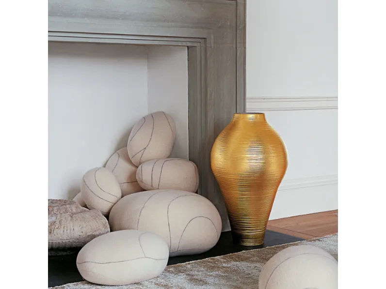 Vaso Gold Collection in ceramica foglia oro di B&B Italia