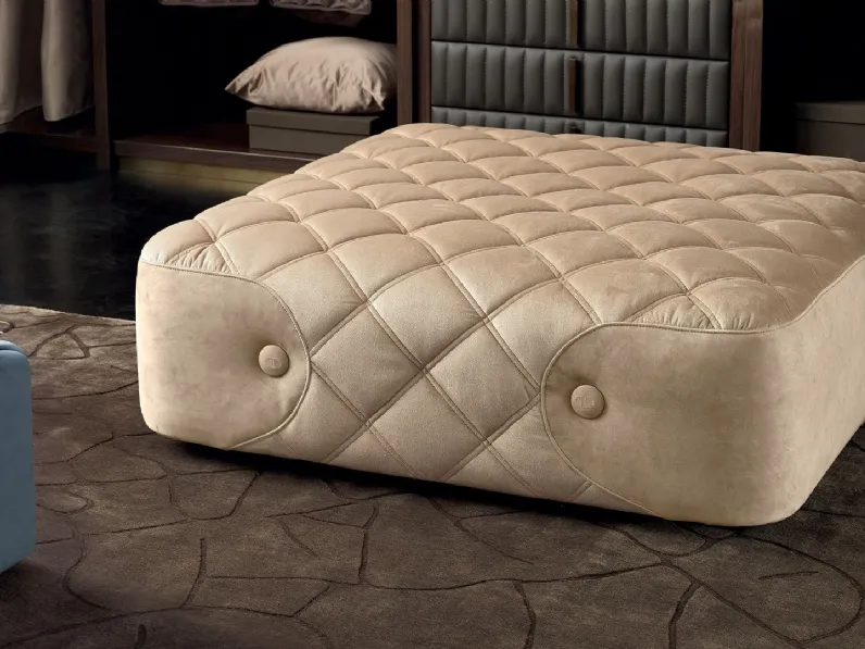 Pouf Wimbledon in pelle trapuntata di Daytona Home