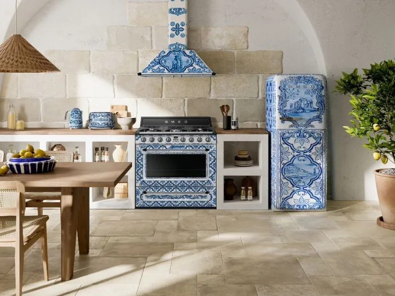 Cappa Victoria Decorativa KT90DGME di Smeg