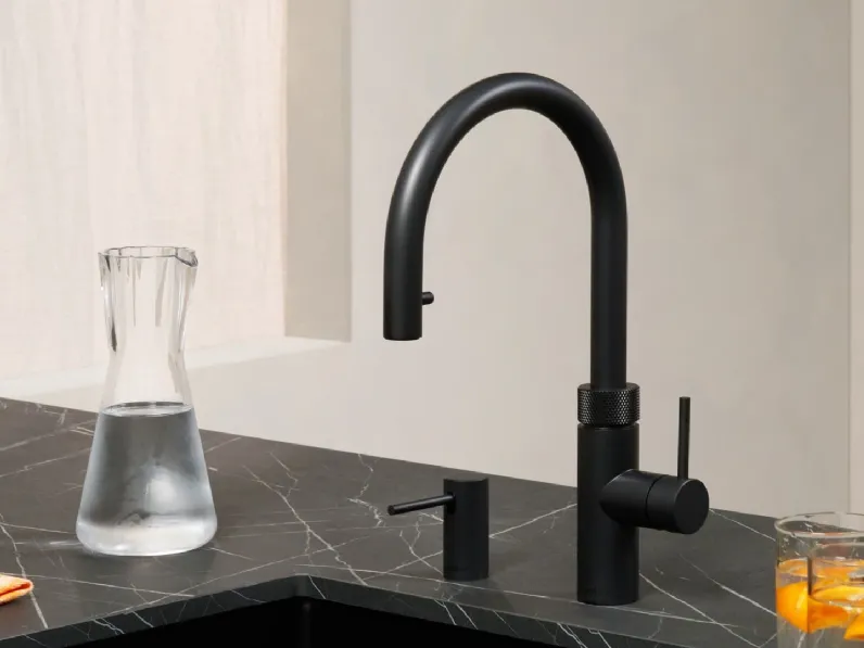 Rubinetto Flex Round nero di Quooker