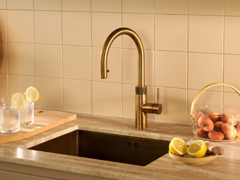 Rubinetto Flex Round in ottone patinato di Quooker
