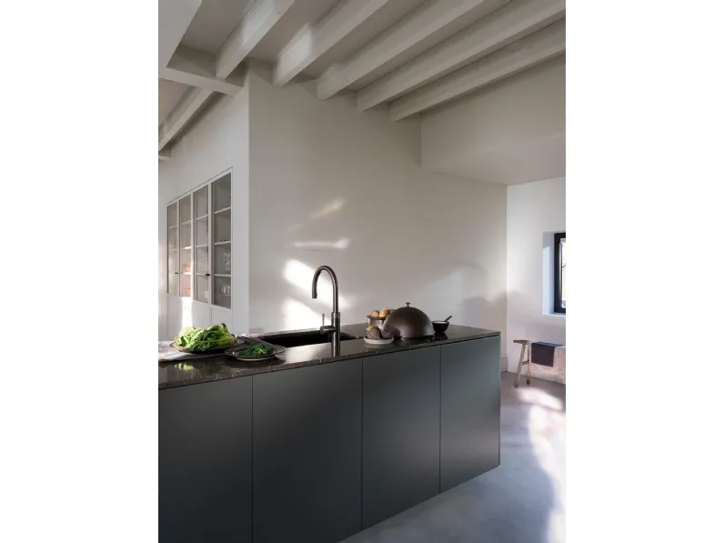 Rubinetto Flex Round gunmetal di Quooker
