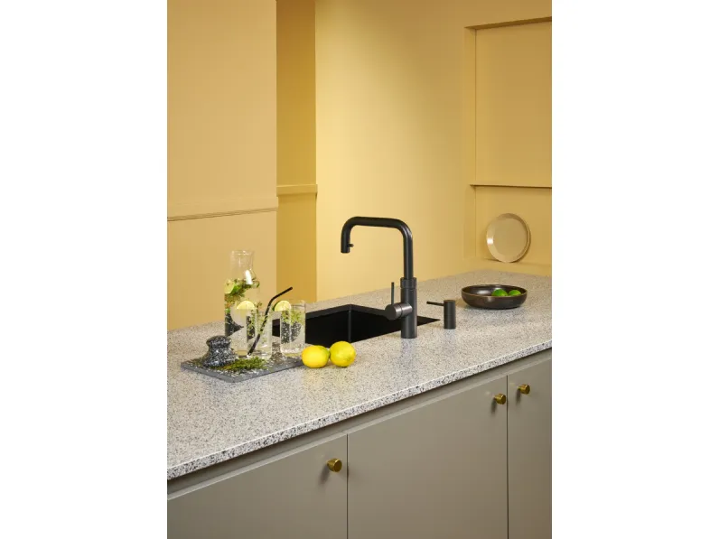 Rubinetto Flex Square nero di Quooker