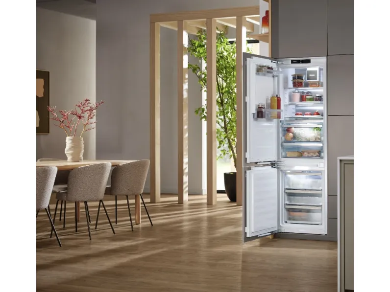 Frigorifero KFN 7795 C di Miele
