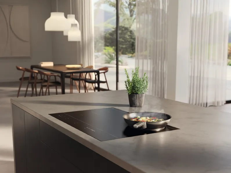 Piano Cottura a induzione KM 7576 FL 125 Gala Ed di Miele