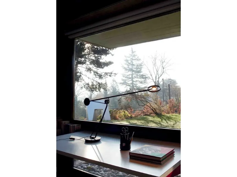 Lampada da tavolo Aaro di Dcw