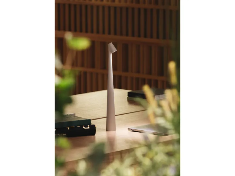 Lampada da tavolo Africa di Vibia