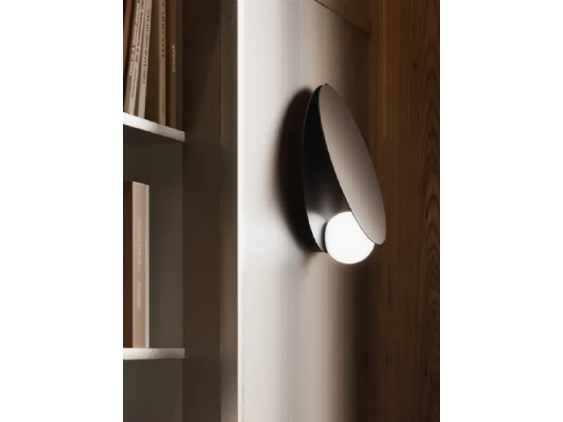 Lampada da parete Akoia in metallo di Fabbian