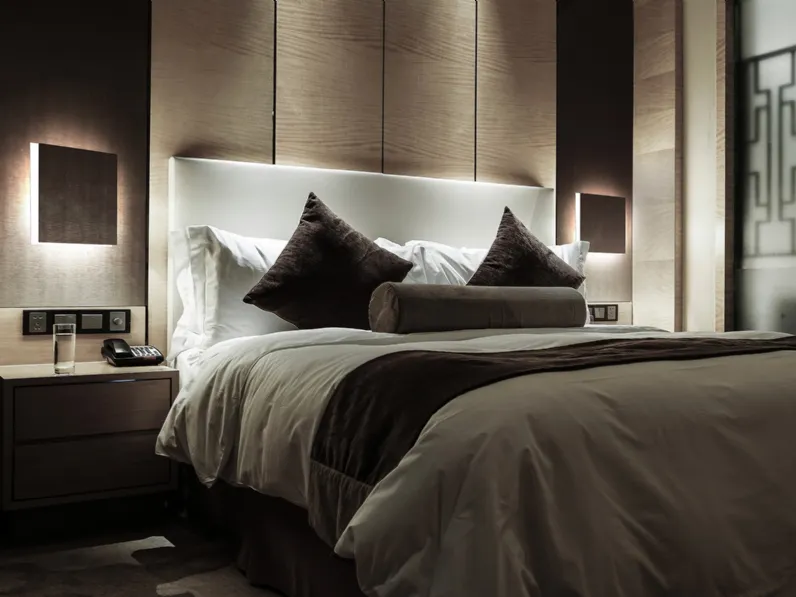 Lampada da parete Aldecimo in metallo di Panzeri