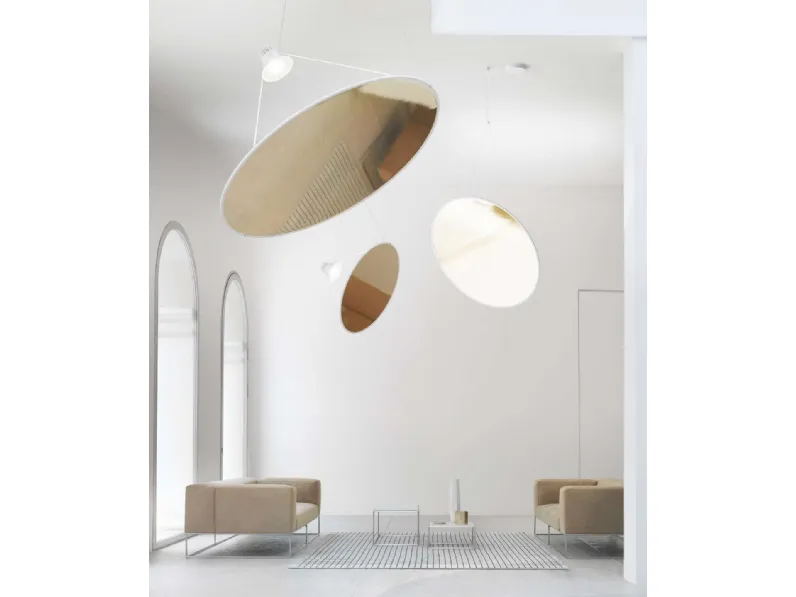Lampada a sospensione orientabile Amisol di Luceplan