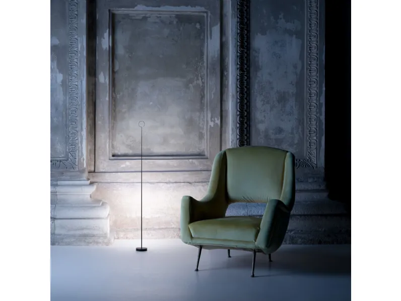 Lampada da terra Anima, filiforme e leggera di Davide Groppi