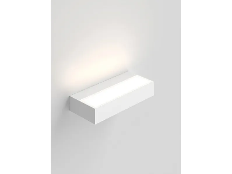 Lampada da parete Aries in alluminio pressofuso di Rotaliana