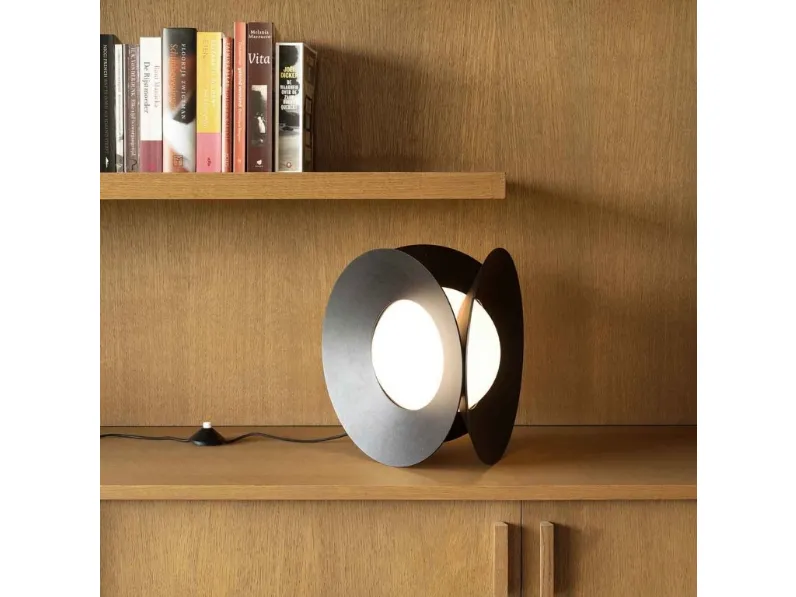 Lampada da tavolo Armen di Dcw