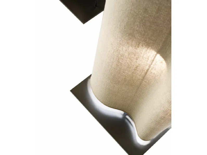 Lampada da terra con struttura in ferro antracite e paralume in tessuto Art C131 di Vittorio Grifoni