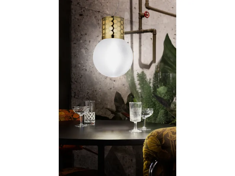 Lampada tra moda e design Atmosfera Suspension di Slamp