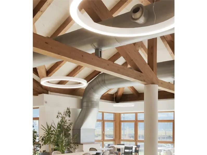 Lampada a sospensione in policarbonato Bellai di Team Italia