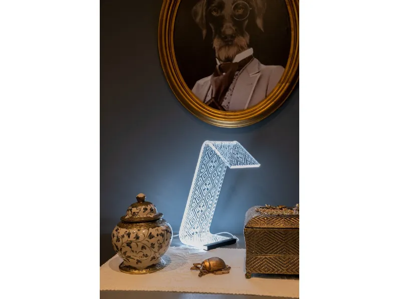 Lampada da tavolo in cristallo acrilico C Led media di Vesta