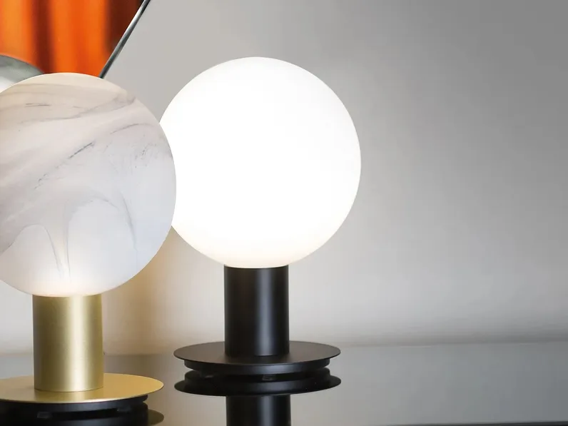 Lampada da tavolo Canova di LIGHT4