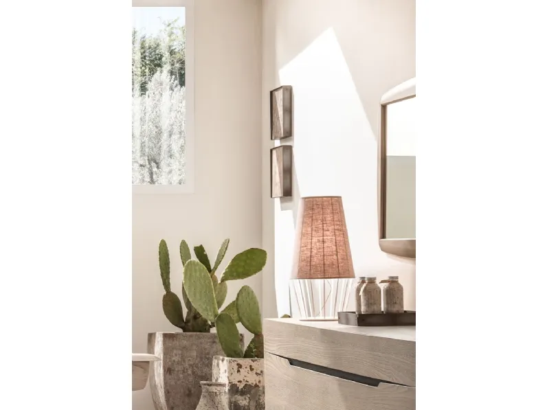 Lampada da tavolo in metallo e tessuto di lino Sofia di Cantori