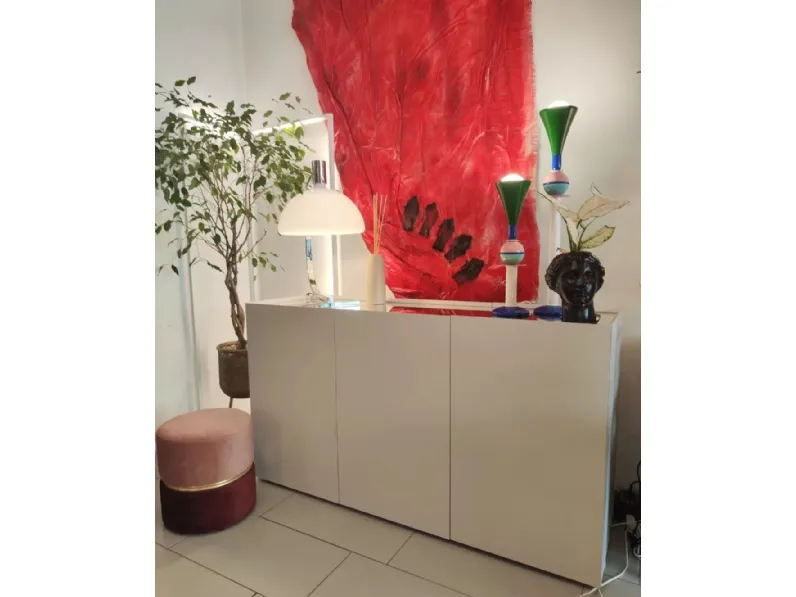 Lampada da tavolo in alluminio laccato Carmen di Slide