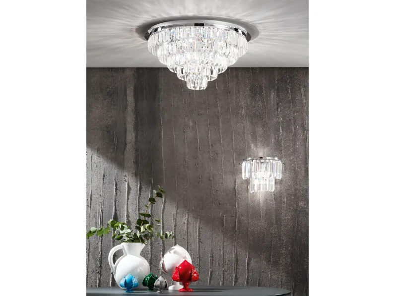 Lampada da parete o soffitto Castle con pendenti di cristallo di Ondaluce