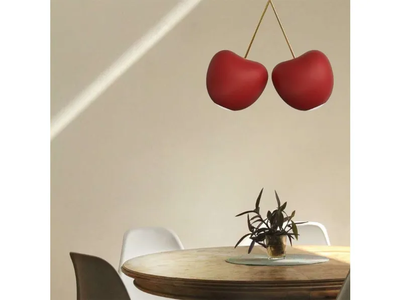 Lampada a sospensione di design Cherry di Qeeboo