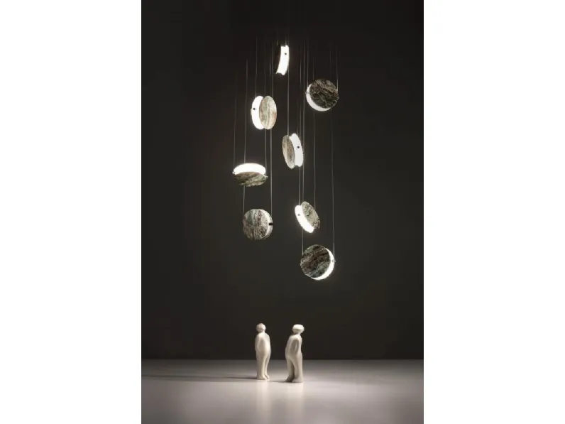 Lampada a sospensione con dischi magnetici intercambiabili in marmo Clis di Laura Meroni