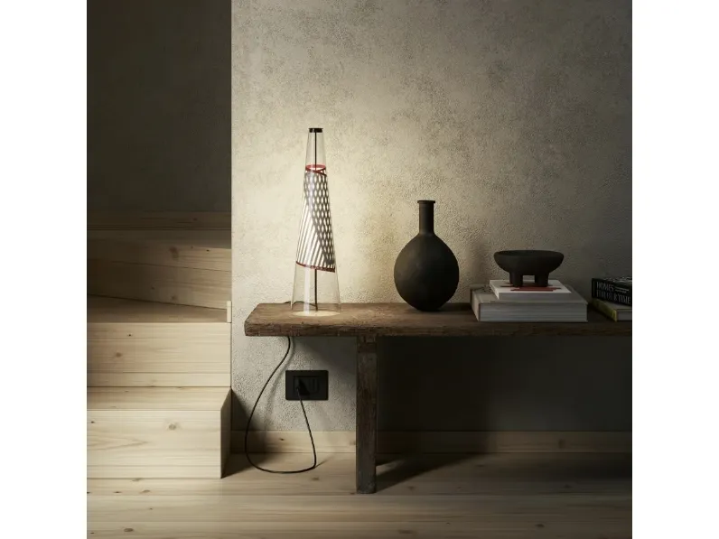 Lampada da tavolo Cono di Luce di Lodes
