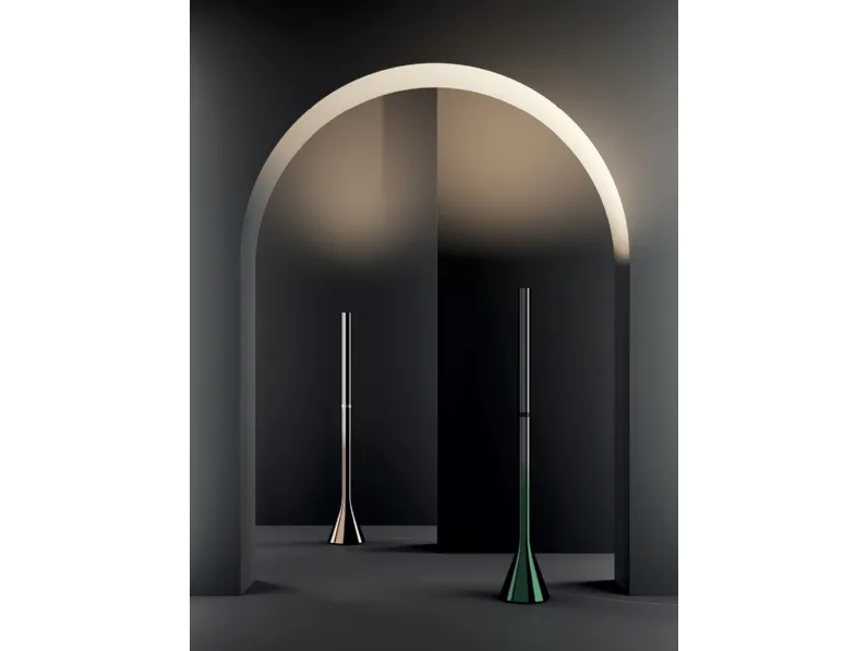 Lampada da terra di design Croma di Lodes