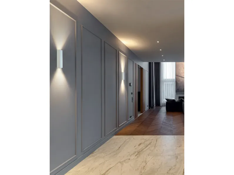 Lampada a parete Cubrik di Novalux