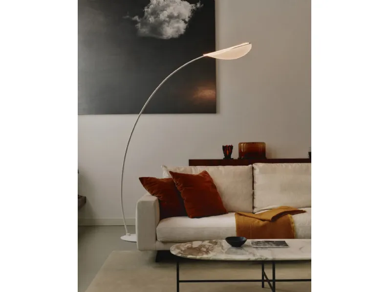 Lampada da terra Diphy in alluminio con diffusore in PMMA di Stilnovo