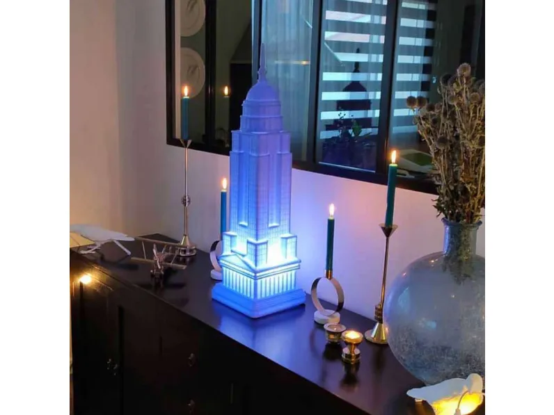 Lampada Empire di Qeeboo