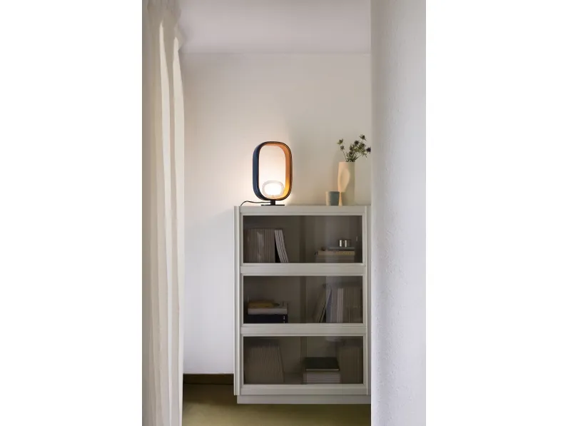 Lampada da tavolo rivestita in pelle Filipa di Tooy