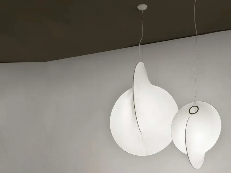 Lampada in resina Overlap Suspension di Flos
