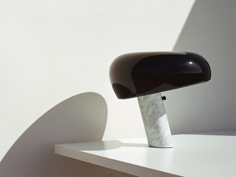 Lampada da tavolo di design Snoopy di Flos