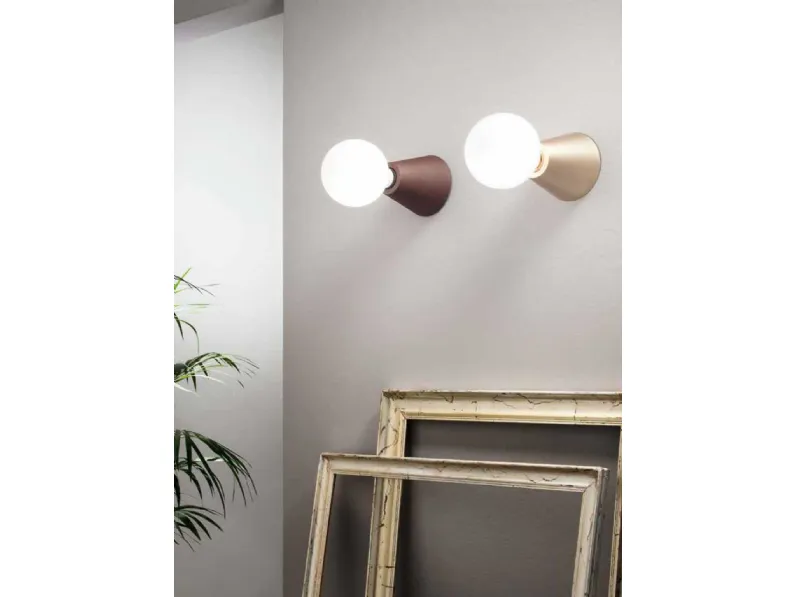Lampada da parete Fog in diversi colori di Ondaluce
