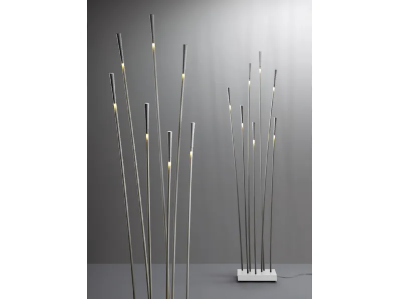 Lampada da terra Giunco in metallo di Fabbian
