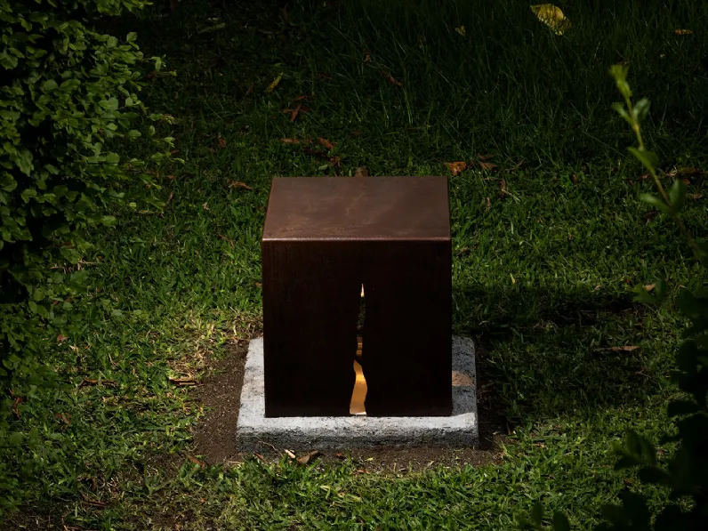 Lampada da esterno Granito di Artemide