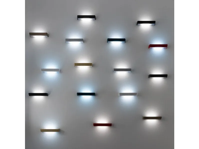 Lampada da parete Hantera di Vivida International