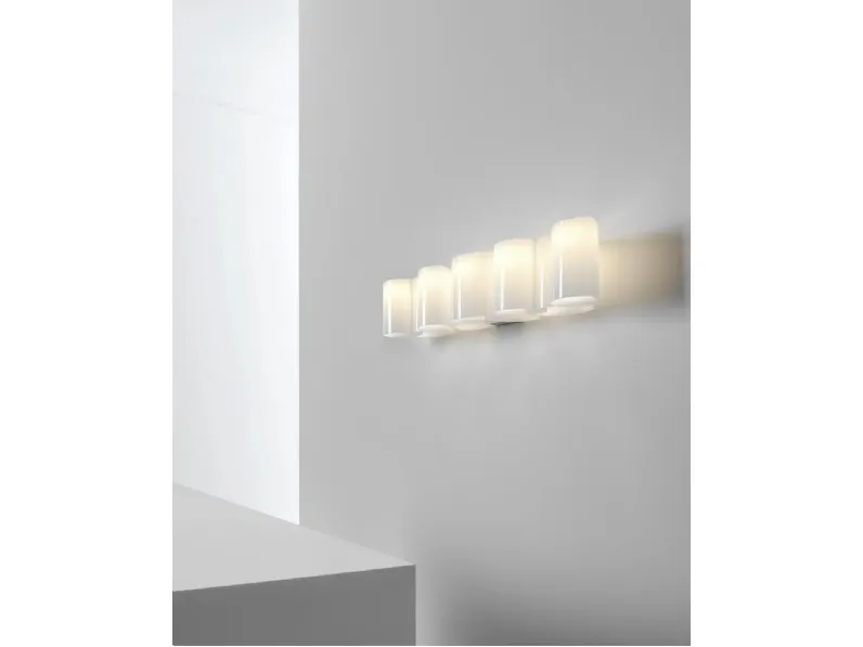 Lampada da parete Honey in policarbonato bianco lucido di Stilnovo