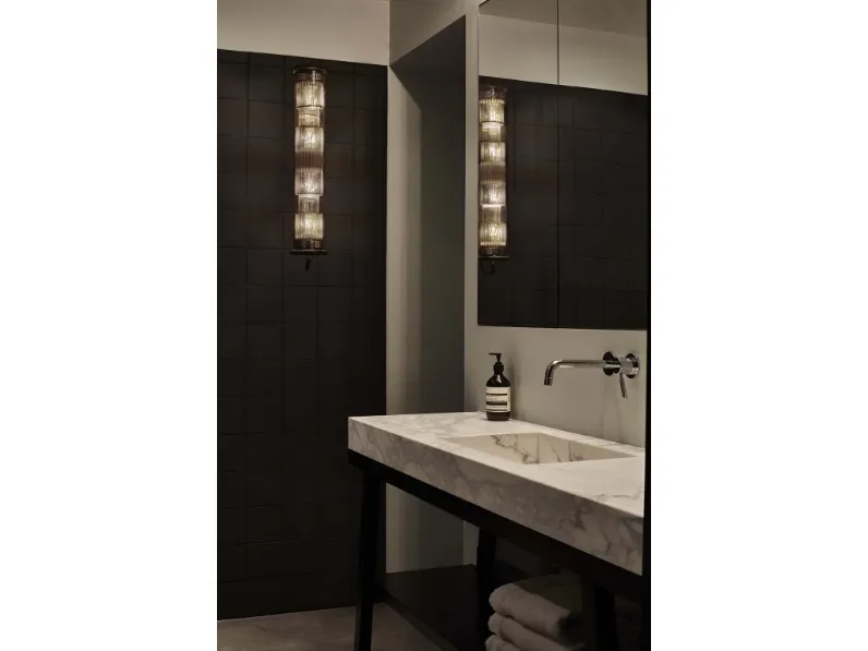 Lampada da parete moderna In The Tube di Dcw