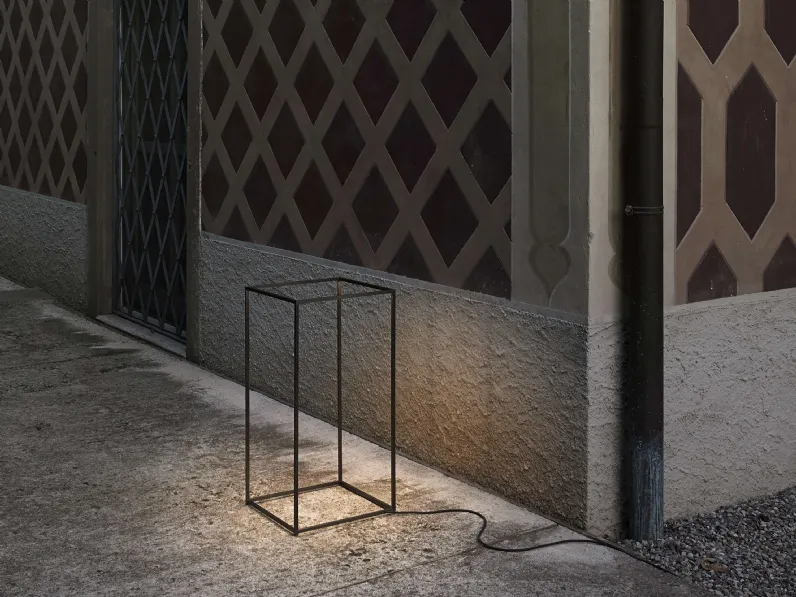 Lampada da esterno a luce diffusa in alluminio Ipnos Outdoor di Flos