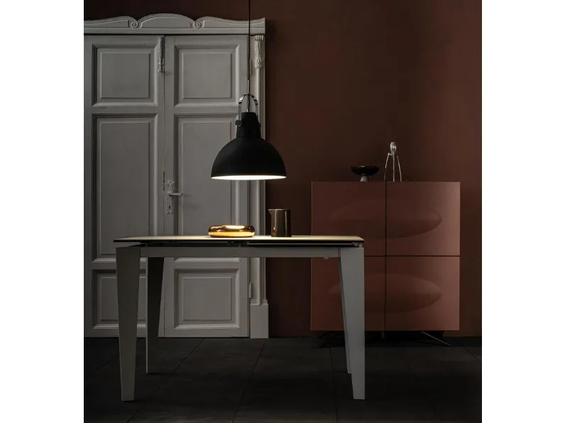 Lampada a sospensione Kande in metallo verniciato di Stones