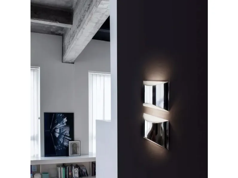 Lampada da parete Kelly di Oluce