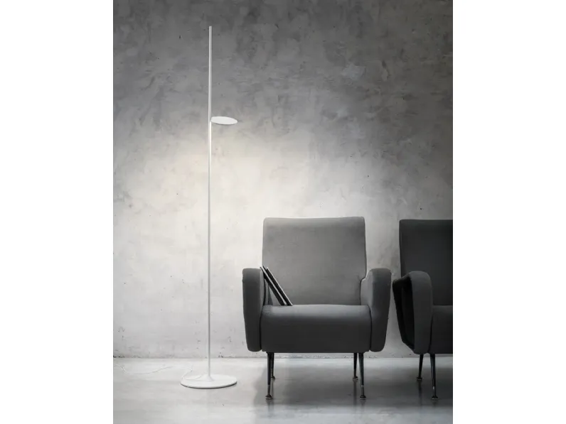 Lampada da terra Kimia di Stilnovo