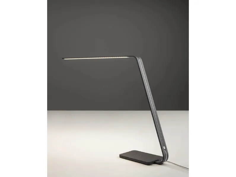 Lampada da tavolo Lama di Stilnovo