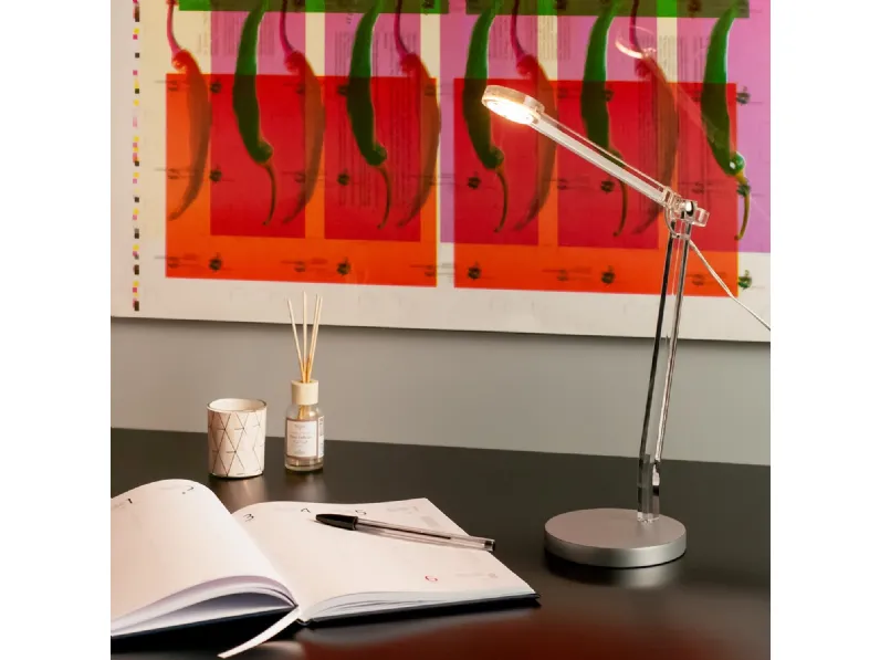 Lampada da tavolo in cristallo acrilico Like Water piccola di Vesta